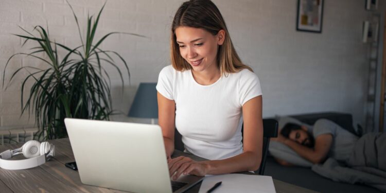 Cursos gratuitos online para mejorar tus habilidades profesipnales