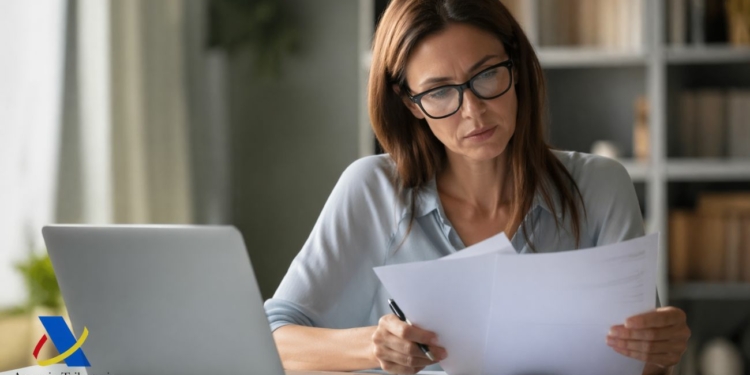 Declaración de la Renta obligatoria para todos los subsidios del SEPE en 2026