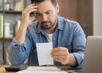 Salarios en España: la subida más baja en 5 años pese al aumento del empleo